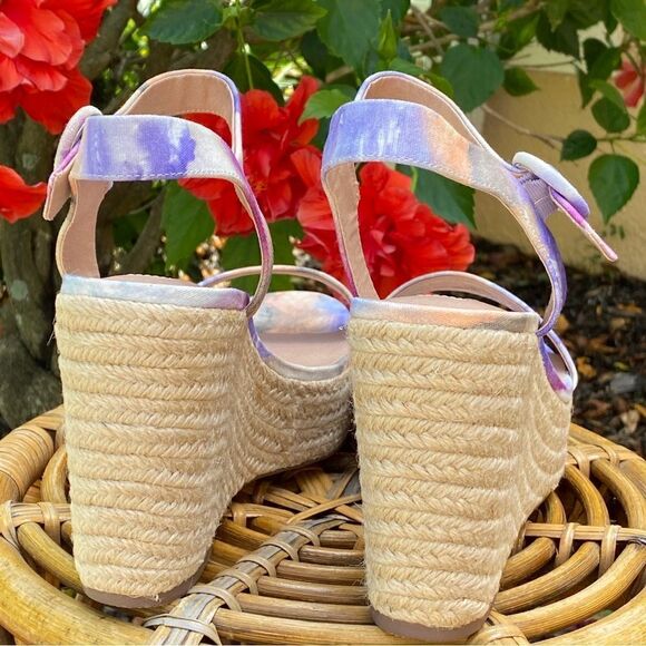 NEW CHELSEA & VIOLET CV-HENNA OPEN TOE ANKLE STRAP TIE-DYE WEDGES 9.5 - Picture 12 of 16